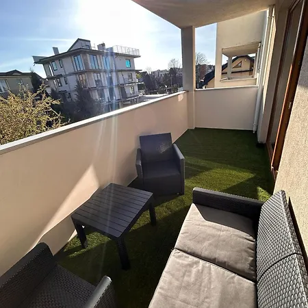 Pierwsza Linia Brzegowa -